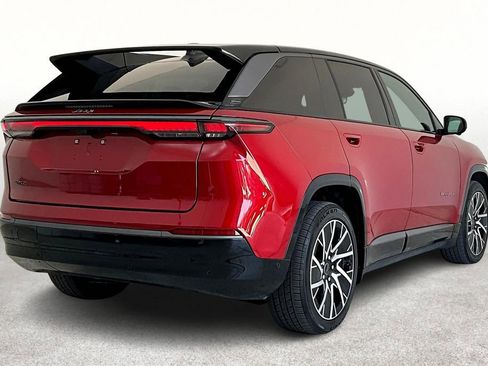 Used 2025 Jeep Wagoneer S Limited image 2