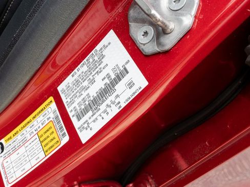 Used 2020 Ford Fusion Energi Titanium image 21