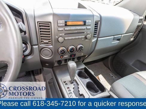 Used 2005 Nissan Titan SE RWD image 23