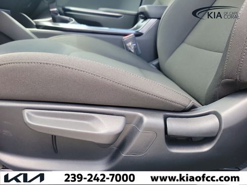 New 2026 Kia K4 FWD image 24