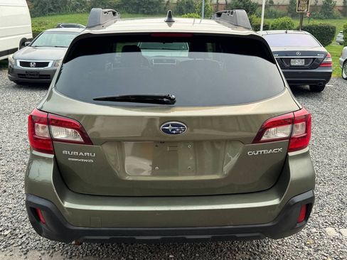 Used 2018 Subaru Outback 2.5i Premium AWD/4WD image 6