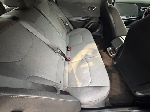 Certified 2025 Kia K4 LXS image 12