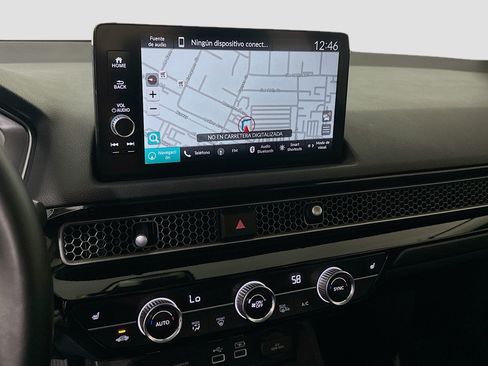 Used 2022 Honda Civic Touring image 10