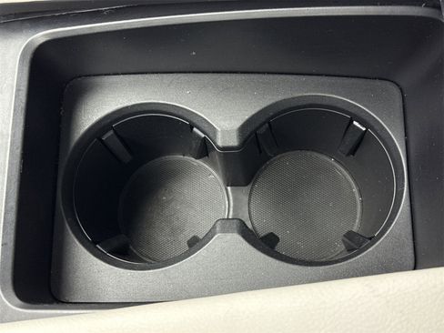 Used 2018 MAZDA MAZDA3 Grand Touring image 35