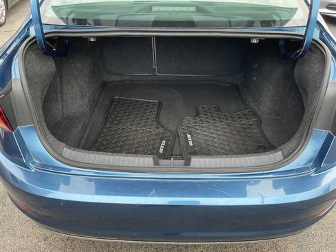 Used 2019 Volkswagen Jetta S image 8