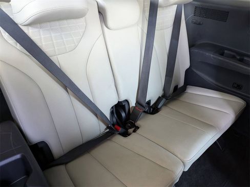 Used 2025 Hyundai Palisade Limited image 30