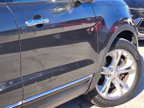 Used 2015 Ford Explorer XLT w/ Equipment Group 202A image 20