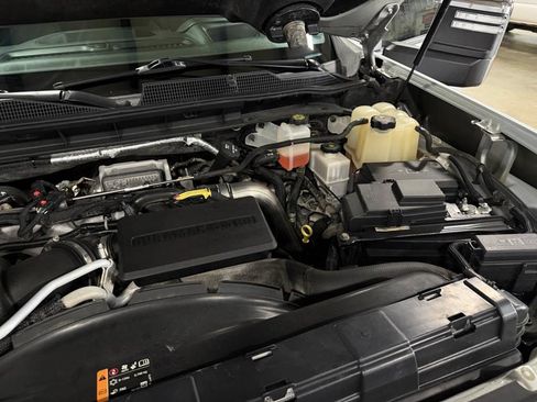 Used 2021 Chevrolet Silverado 2500 LTZ w/ LTZ Premium Texas Edition AWD/4WD image 7