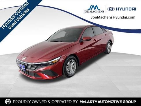 Used 2026 Hyundai Elantra SE FWD image 4