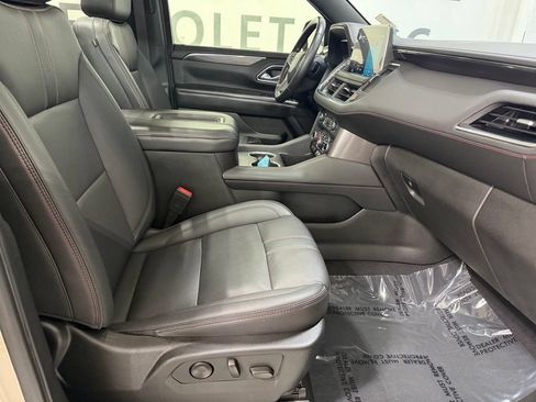 Used 2022 Chevrolet Tahoe RST w/ Luxury Package AWD/4WD image 33