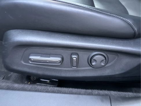 Certified 2023 Honda Accord EX-L image 9