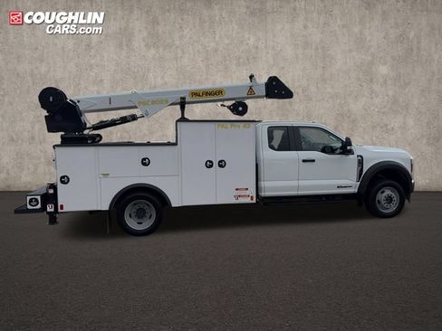 New 2026 Ford F550 4x4 Supercab Super Duty image 8