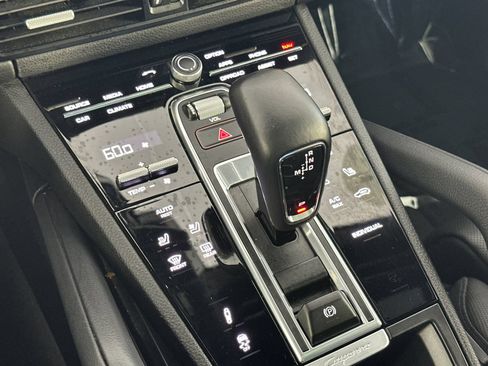 Certified 2023 Porsche Cayenne AWD/4WD image 23