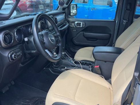 Used 2019 Jeep Wrangler Sport AWD/4WD image 6