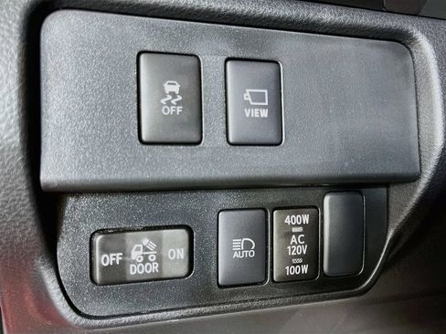 Used 2023 Toyota Tacoma TRD Pro AWD/4WD image 13