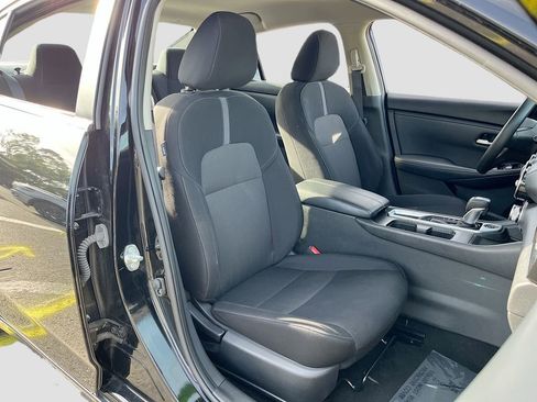 Used 2023 Nissan Sentra SV image 25