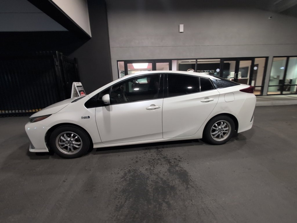 Used 2017 Toyota Prius Prime Premium w/ Carpet Mat Package FWD image 6
