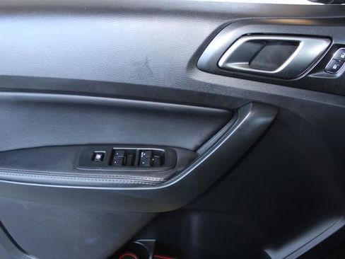 Used 2021 Ford Ranger Lariat w/ Tremor Off-Road Package image 14