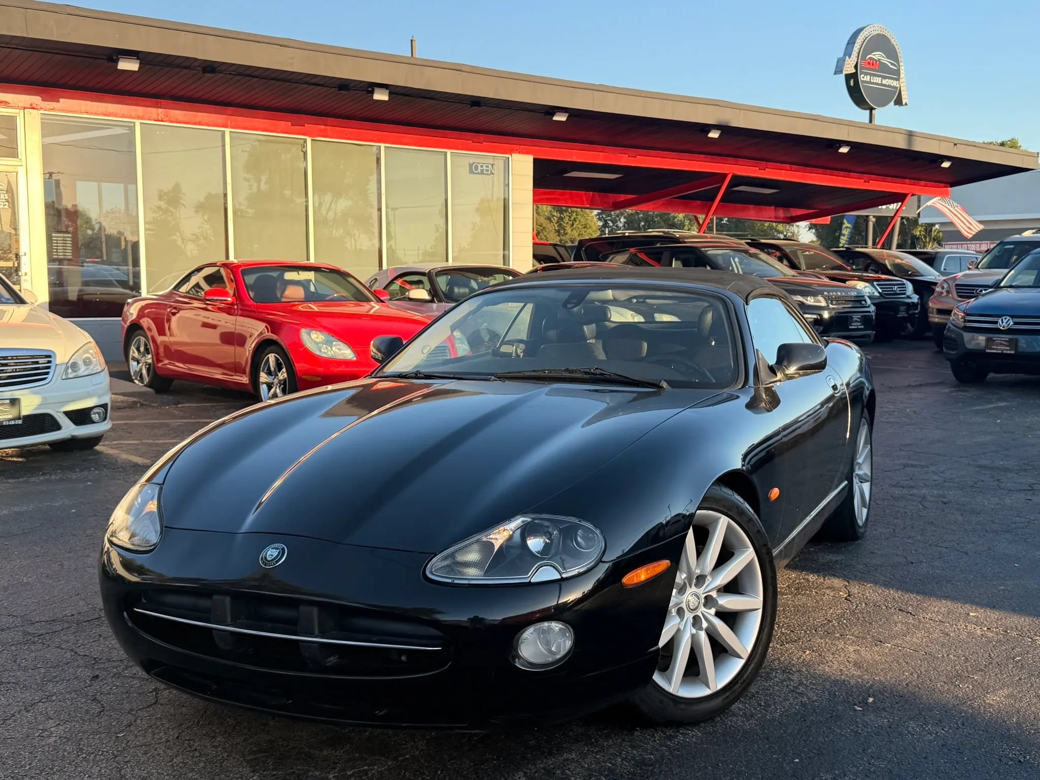 Used 2005 Jaguar XK8 Convertible RWD image 2