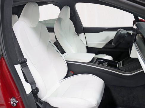 Used 2023 Tesla Model X Plaid AWD/4WD image 27
