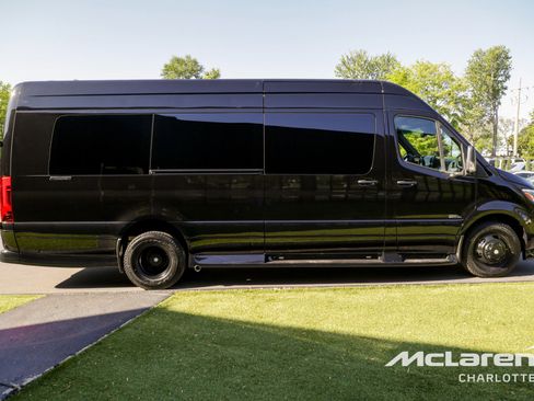 New 2024 Mercedes-Benz Sprinter 3500 image 9