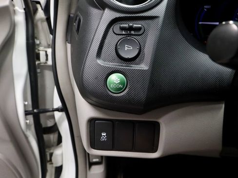 Used 2013 Honda Insight LX image 27