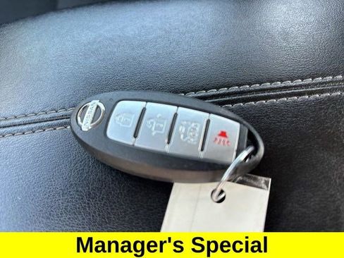 Used 2022 Nissan Sentra SV image 47