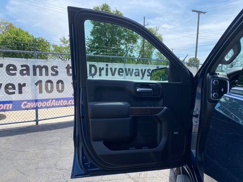 Used 2021 GMC Sierra 1500 Denali w/ Technology Package AWD/4WD image 14