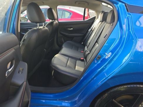 Used 2025 Nissan Sentra SR w/ SR Premium Package image 14