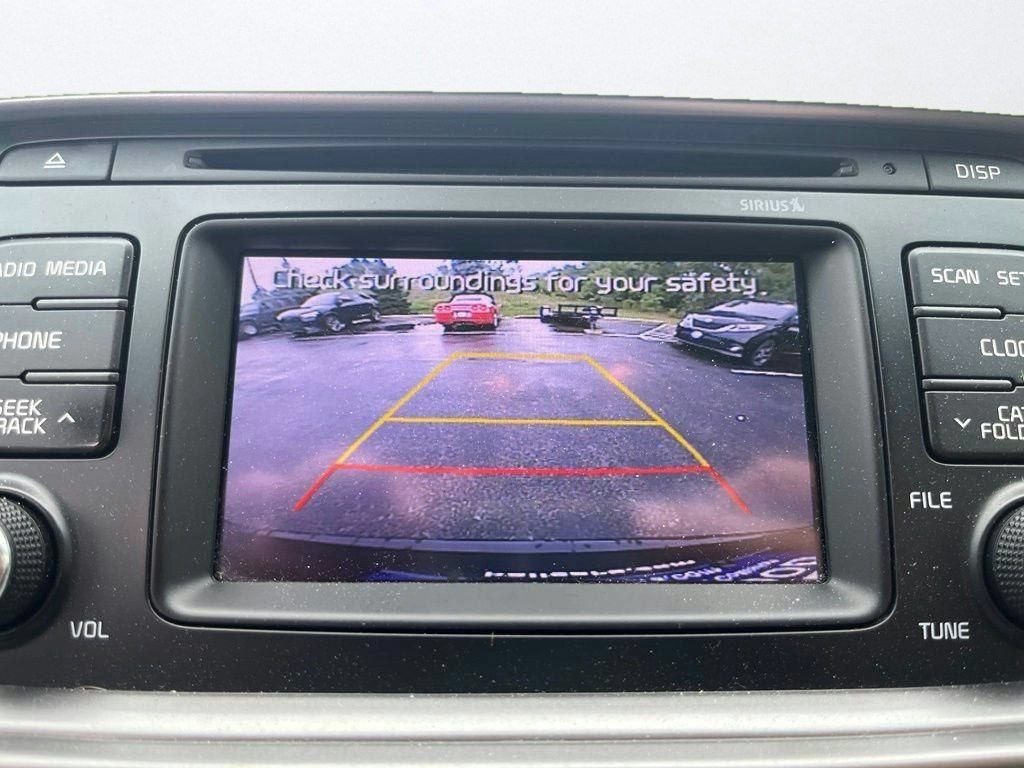 Used 2017 Kia Optima LX FWD image 18