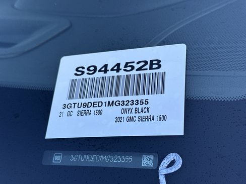 Used 2021 GMC Sierra 1500 SLT w/ SLT Premium Plus Package image 37