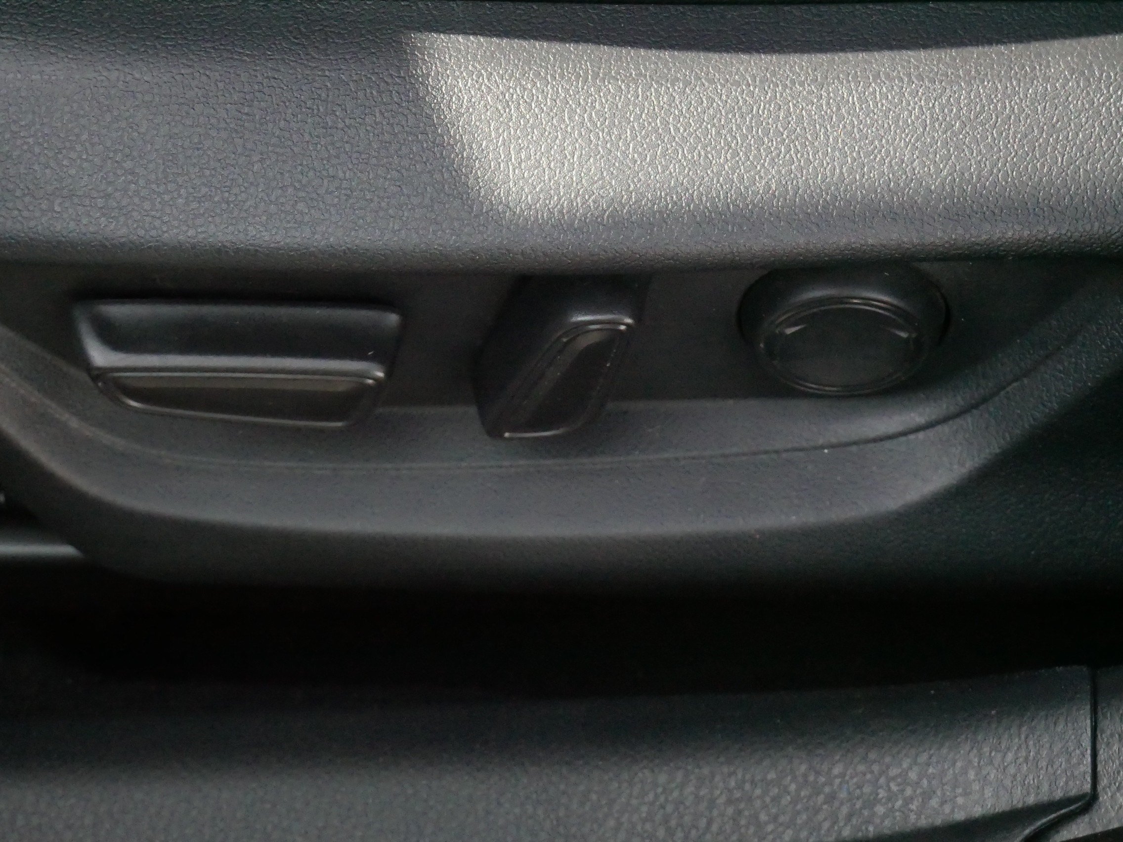 Certified 2025 Toyota Camry SE FWD image 20