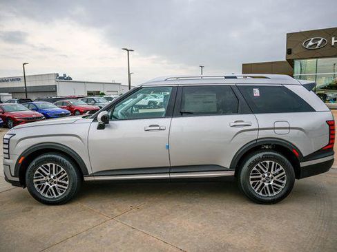 New 2026 Hyundai Palisade SEL FWD image 2