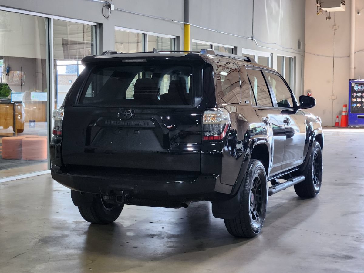 Used 2022 Toyota 4Runner SR5 RWD image 11