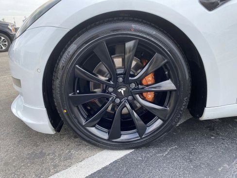 Used 2019 Tesla Model 3 Standard Range Plus image 32