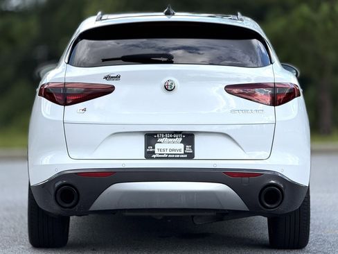 Used 2022 Alfa Romeo Stelvio Ti image 5