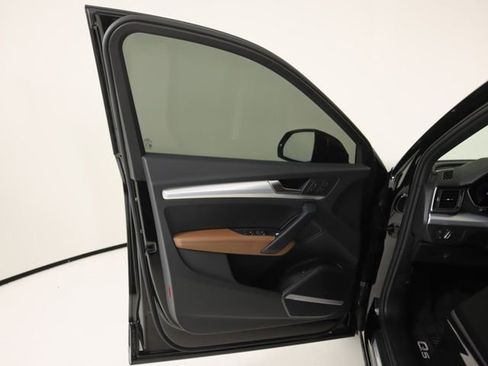Used 2025 Audi Q5 2.0T Premium Plus AWD/4WD image 10
