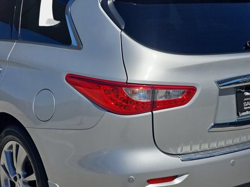 Used 2015 INFINITI QX60 FWD w/ Deluxe Touring Package image 40