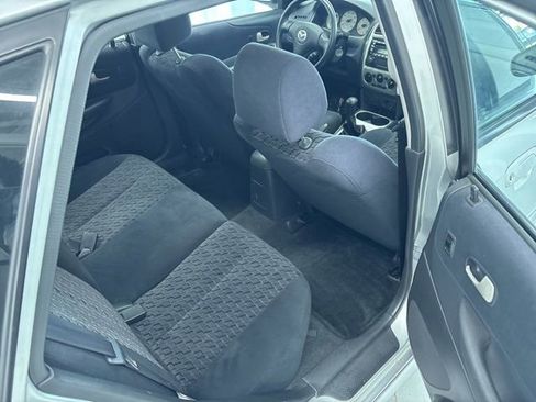 Used 2003 MAZDA Protege5 FWD image 24