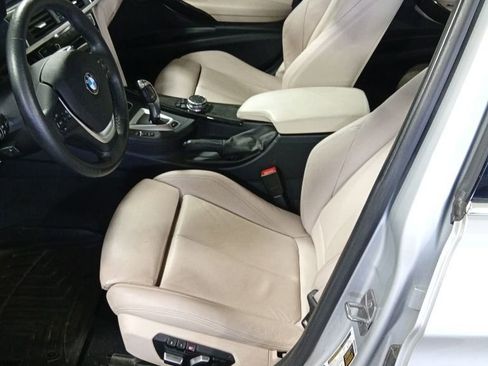 Used 2017 BMW 330e RWD image 9