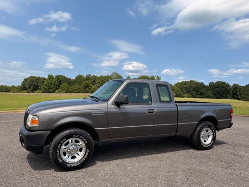 Used 2011 Ford Ranger XL RWD image 1