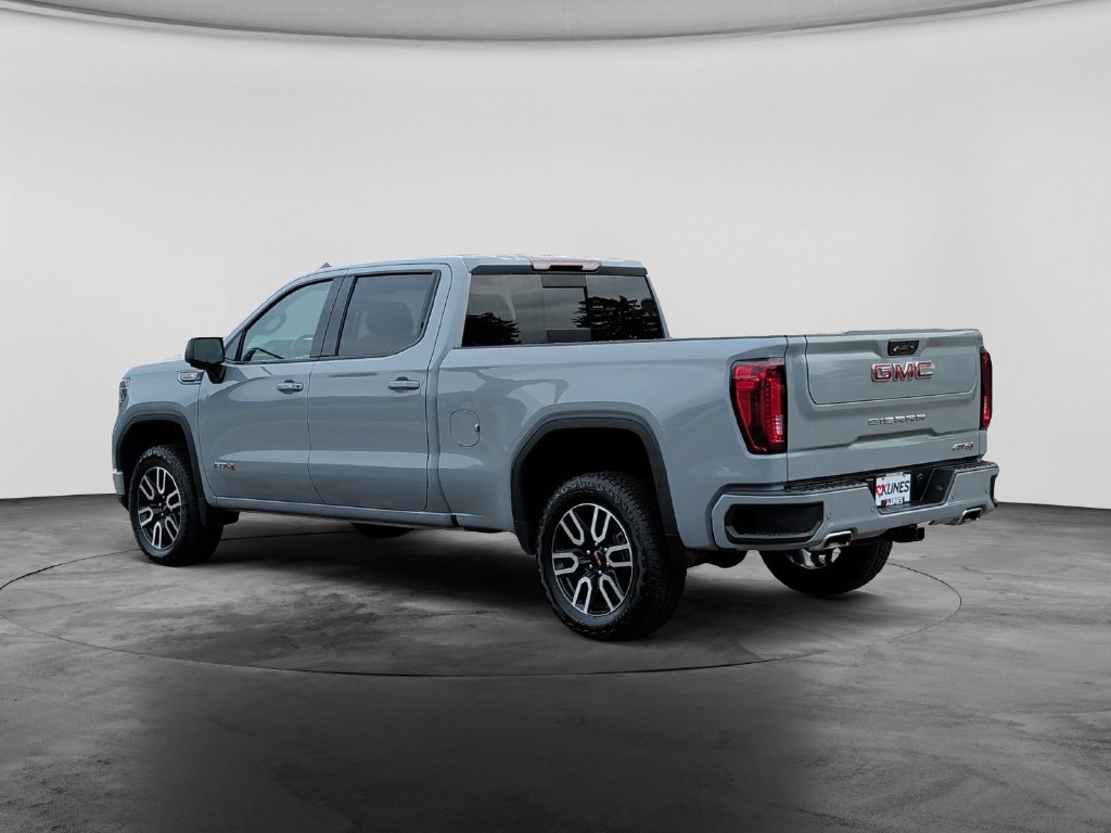 Used 2025 GMC Sierra 1500 AT4 w/ AT4 Preferred Package AWD/4WD image 5
