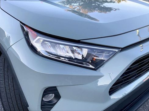 Used 2021 Toyota RAV4 XLE FWD image 26