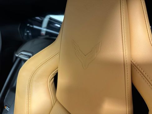 Used 2025 Chevrolet Corvette Z06 RWD image 31