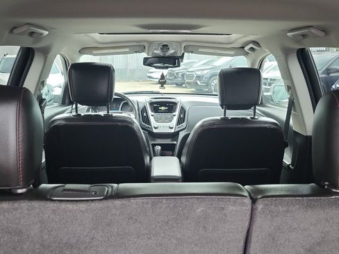 Used 2017 Chevrolet Equinox Premier w/ Enhanced Convenience Package AWD/4WD image 13