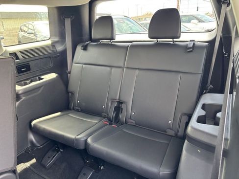 Used 2025 Hyundai Santa Fe SEL FWD image 22