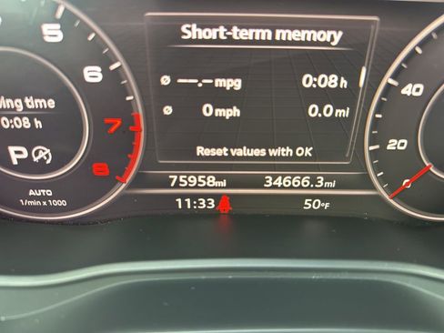 Used 2019 Audi Q5 2.0T Premium Plus w/ Premium Plus Package AWD/4WD image 32
