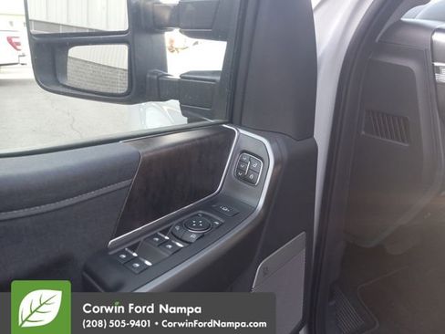 New 2025 Ford F350 Lariat w/ Lariat Ultimate Package image 13