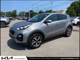 Used 2022 Kia Sportage LX image 1