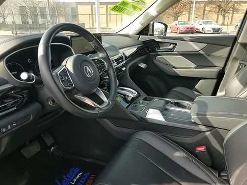 Used 2023 Acura MDX SH-AWD w/ Technology Package image 9